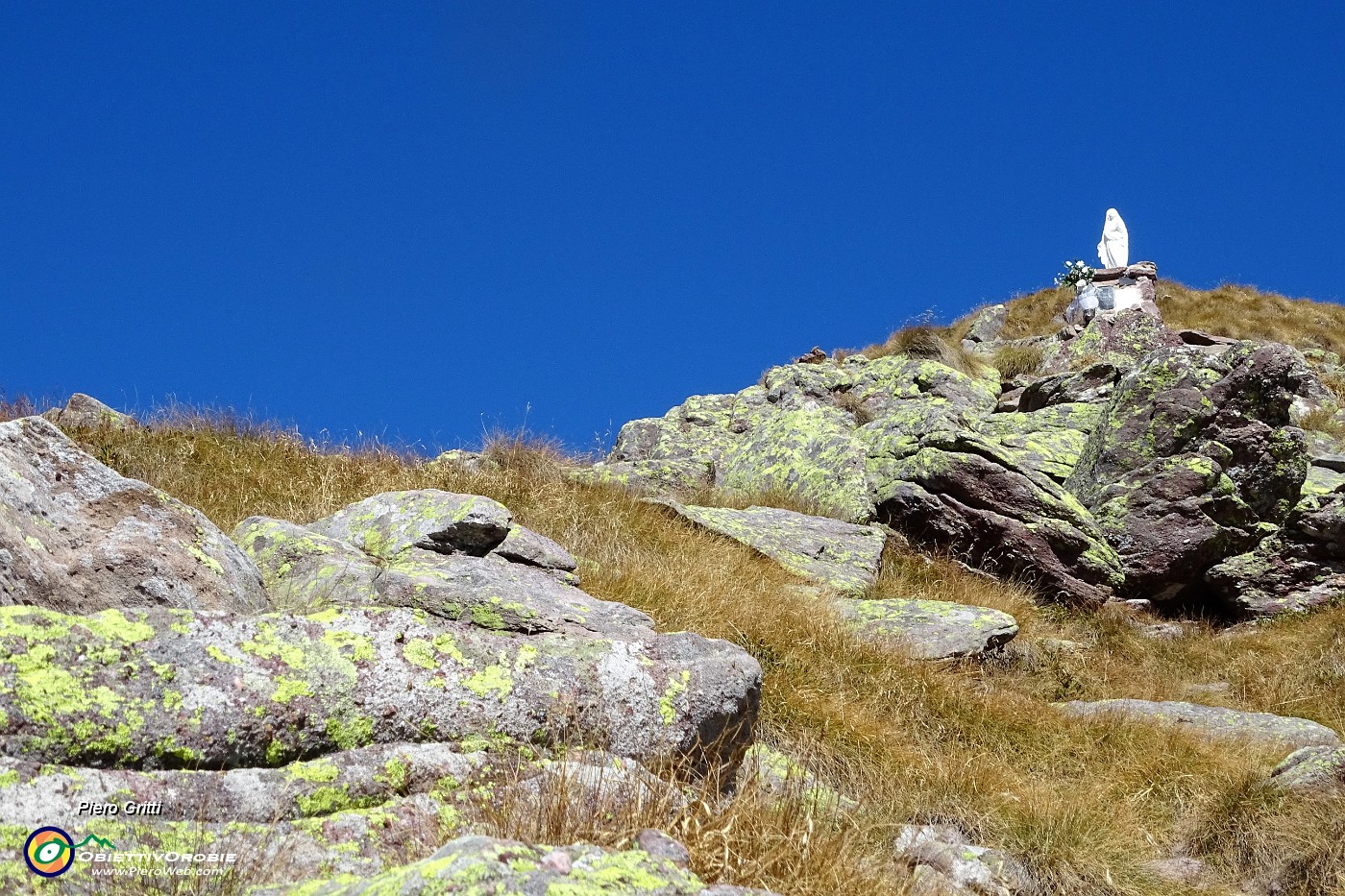 47 Salendo alla Madonnina del PIetra Quadra.JPG